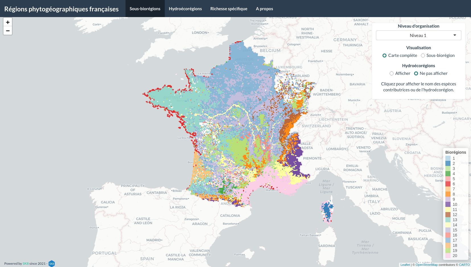Screenshot of the BiogeoFr Shiny interactive web application